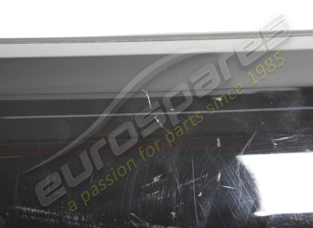 used ferrari lh door. part number 63538700 (5)