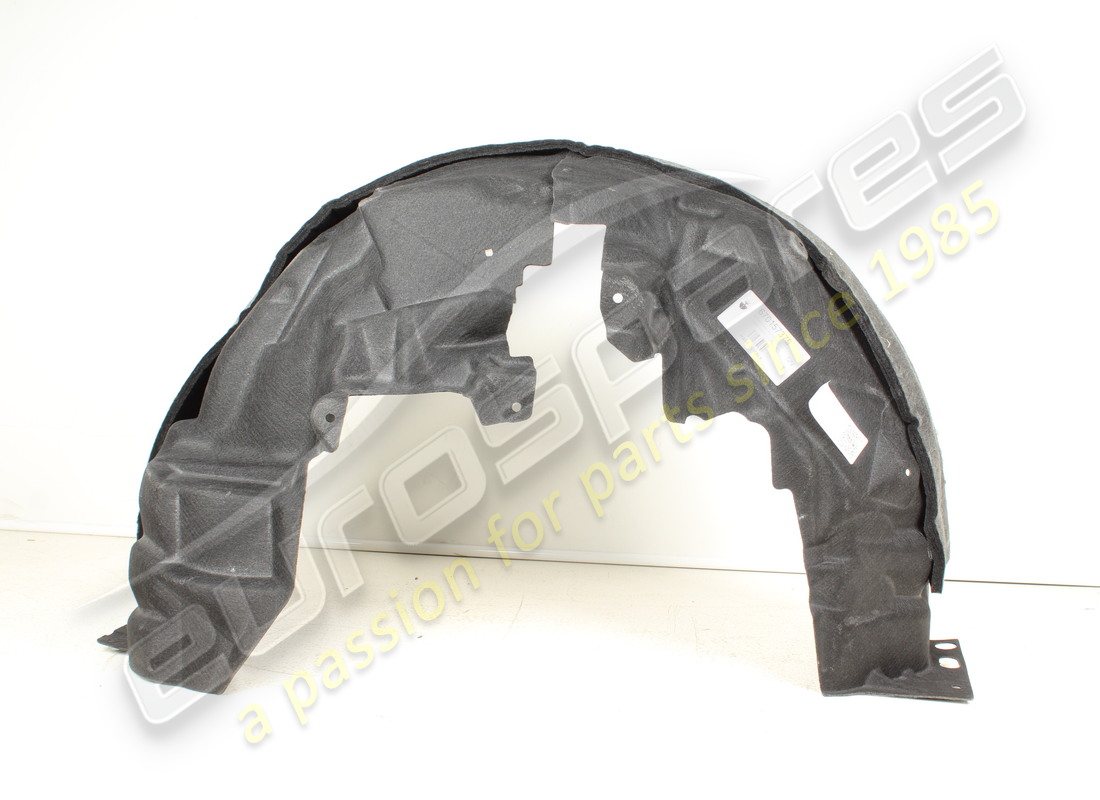 new maserati lh rear wheelhouse guard. part number 670157375 (1)