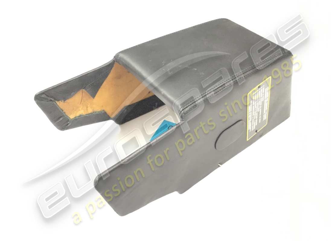 used ferrari pump cover black vm8500. part number 65051900 (4)