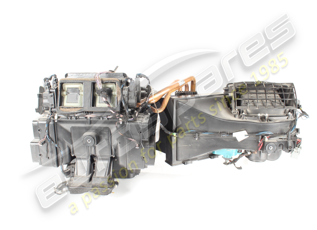 USED Ferrari COMPLETE AIR CONDITIONING UNIT . PART NUMBER 83391200 (1) USED Ferrari COMPLETE AIR CONDITIONING UNIT . PART NUMBER 83391200 (1)