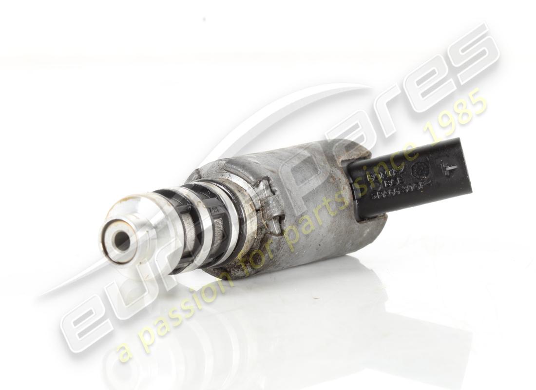 USED LAMBORGHINI CONTROL VALVE. PART NUMBER 06M115393D (3) used lamborghini control valve. part number 06m115393d (3)