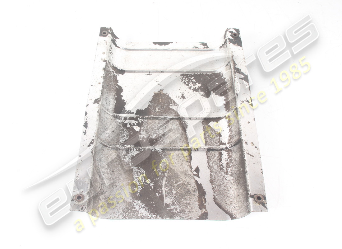 used maserati bulkhead. part number 379000137 (2)