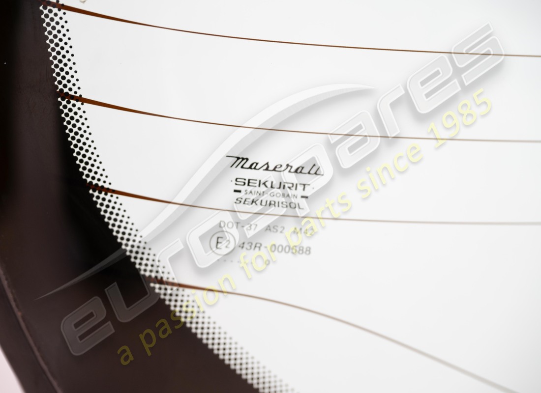 USED MASERATI REAR WINDOW. PART NUMBER 387700600 (3) used maserati rear window. part number 387700600 (3)