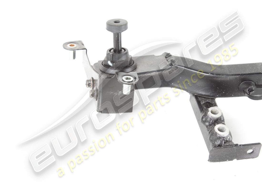 USED FERRARI STAFFA SUPP.SERR COF.MOTORE. PART NUMBER 985956721 (2) used ferrari staffa supp.serr cof.motore. part number 985956721 (2)