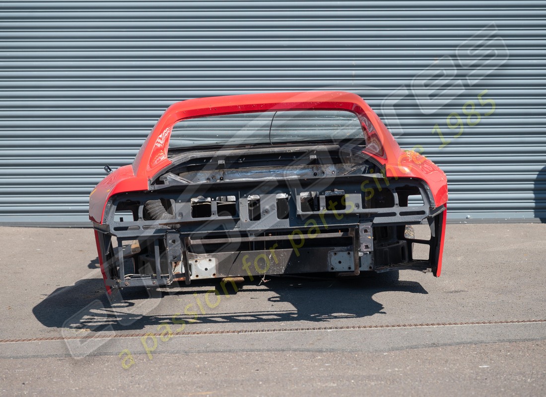 used ferrari ferrari 348 ts rear end assembly. part number 62077900 (5)