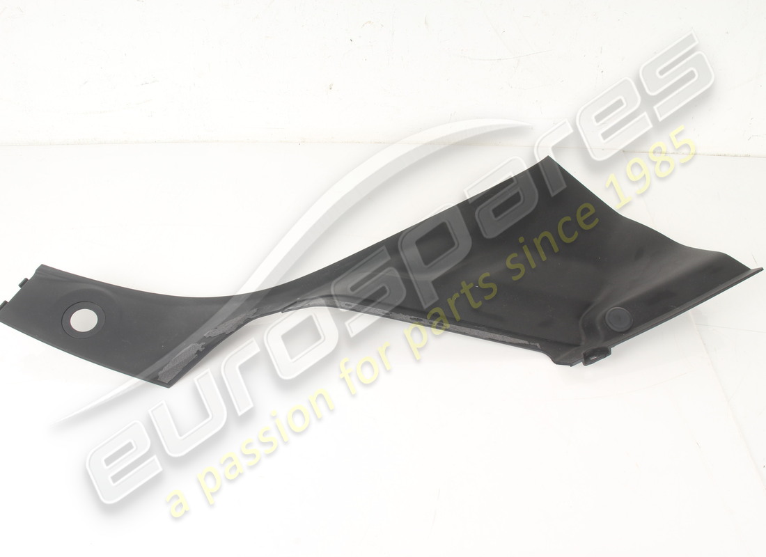 USED Ferrari COMPL. LH FRONT COSMETIC TRIM . PART NUMBER 782808 (1) USED Ferrari COMPL. LH FRONT COSMETIC TRIM . PART NUMBER 782808 (1)