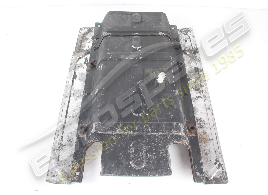 used maserati bulkhead. part number 379000118 (1)