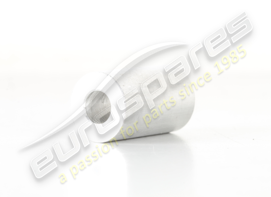 new porsche sleeve. part number 99320740700 (2)