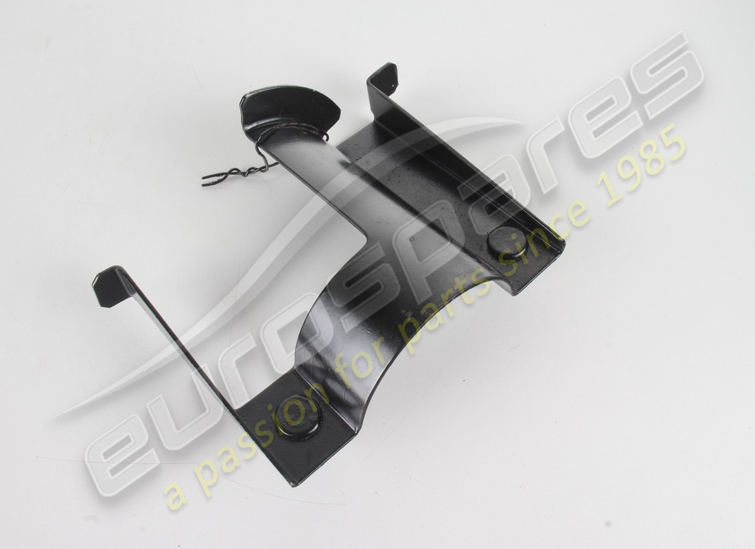 new ferrari bracket. part number 62165600 (1)