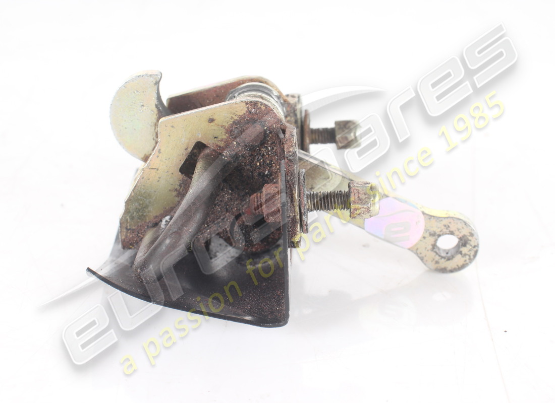 USED FERRARI DOOR CHECK STRAP. PART NUMBER 60666800 (4) used ferrari door check strap. part number 60666800 (4)