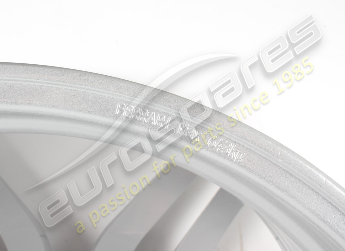 reconditioned ferrari rear rim. part number 280506 (4)