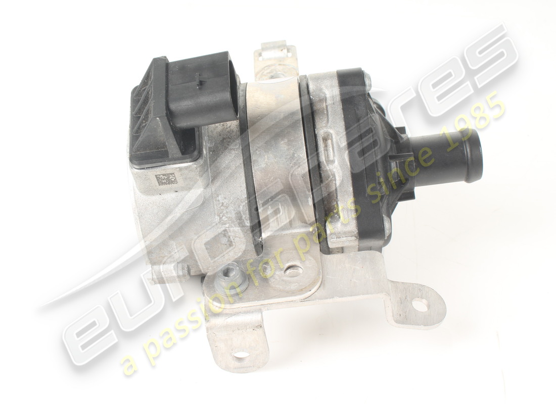 USED FERRARI PUMP. PART NUMBER 908587 (2) used ferrari pump. part number 908587 (2)