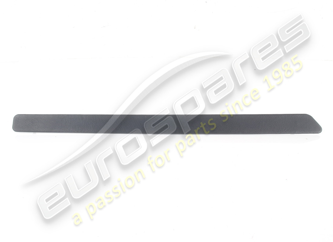 USED Ferrari RH MOULDING GTS . PART NUMBER 60355906 (1) USED Ferrari RH MOULDING GTS . PART NUMBER 60355906 (1)