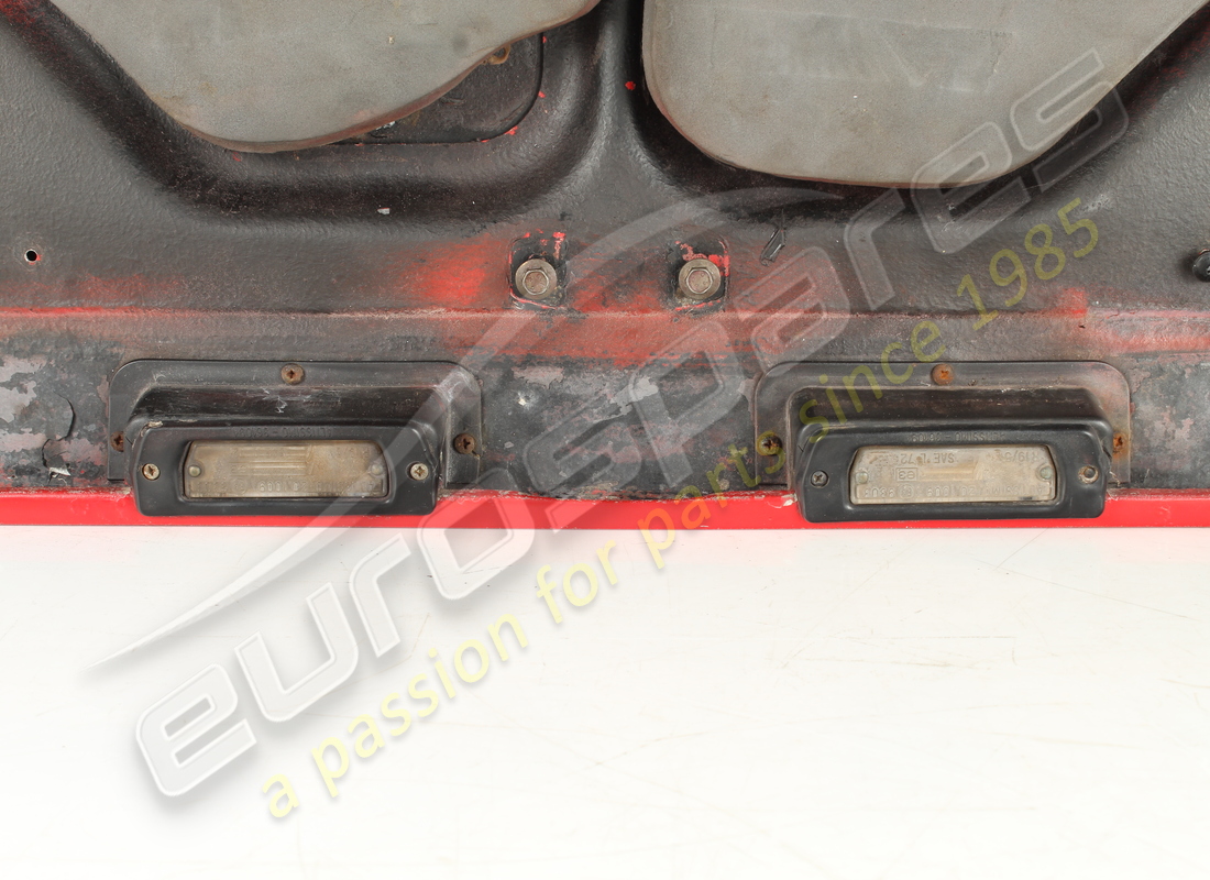 used ferrari rear boot lid. part number 61899800 (4)