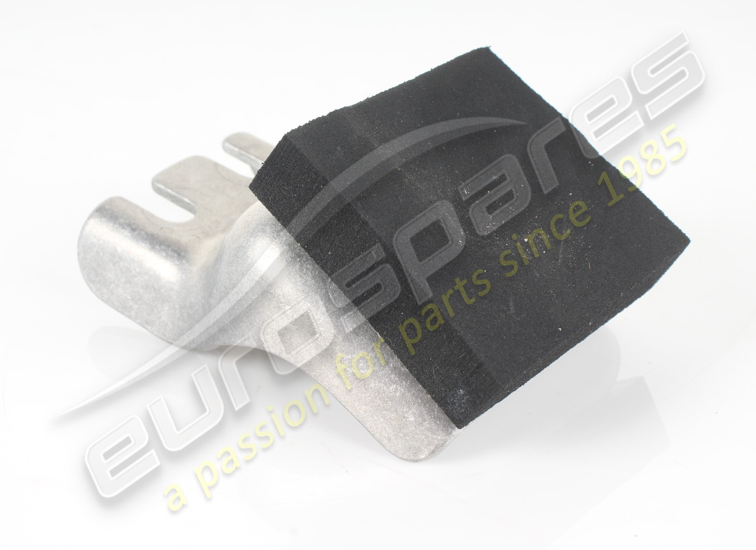 USED FERRARI RITENUTA POST SERB CARB COMPLETE. PART NUMBER 965940 (2) used ferrari ritenuta post serb carb complete. part number 965940 (2)