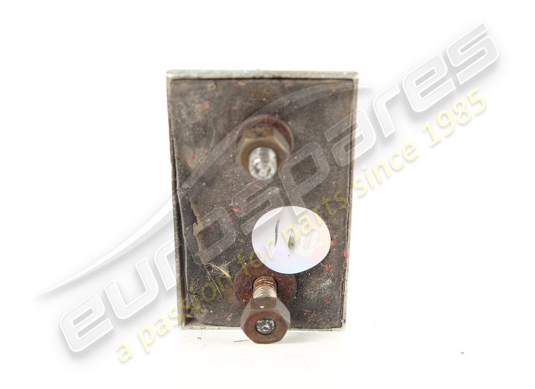 USED FERRARI STICKER EMBLEM. PART NUMBER 60795400 (2) used ferrari sticker emblem. part number 60795400 (2)