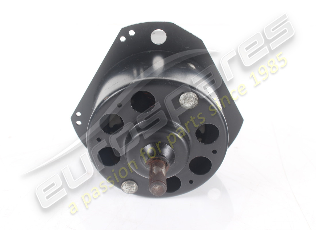 USED FERRARI FAN MOTOR. PART NUMBER 117546 (5) used ferrari fan motor. part number 117546 (5)