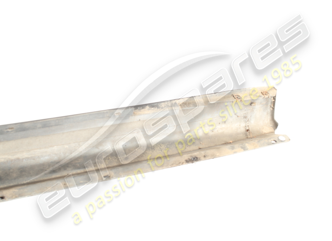 USED MASERATI LH SIDE SKIRT. PART NUMBER 980000907 (6) used maserati lh side skirt. part number 980000907 (6)