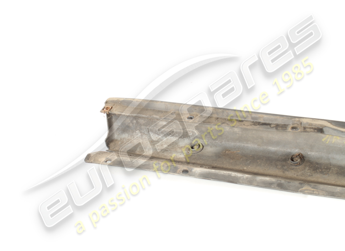 USED MASERATI LH SIDE SKIRT. PART NUMBER 980000907 (7) used maserati lh side skirt. part number 980000907 (7)