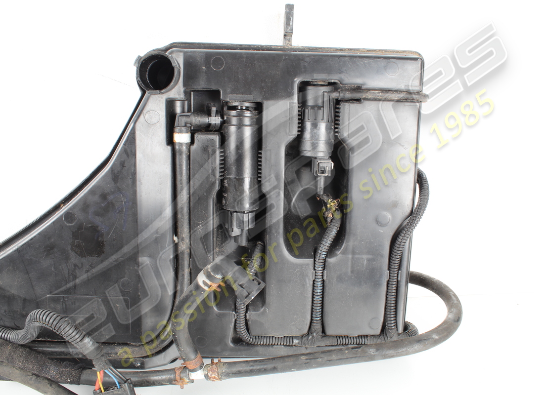 USED MASERATI WINDSCREEN WASHER TANK. PART NUMBER 670001648 (5) used maserati windscreen washer tank. part number 670001648 (5)