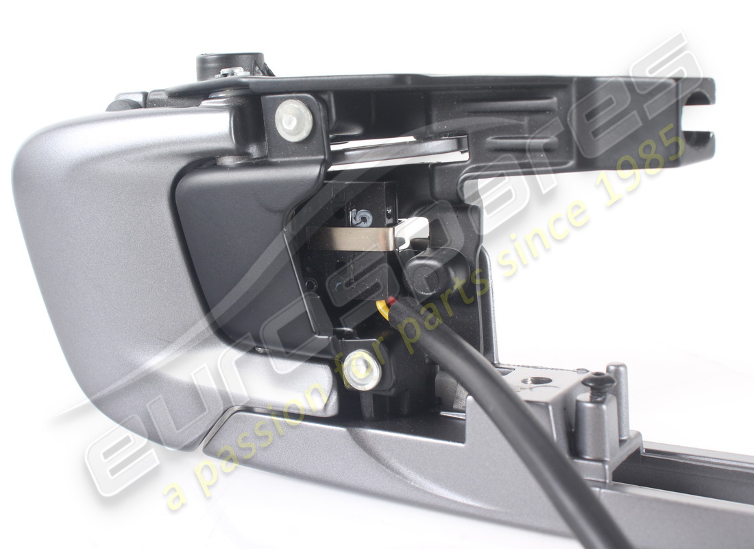 USED FERRARI COMPLETE RH DOOR HANDLE. PART NUMBER 88554400 (2) used ferrari complete rh door handle. part number 88554400 (2)