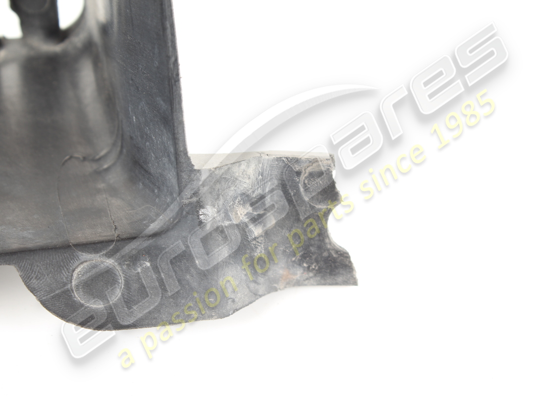 used ferrari air outlet duct. part number 84093000 (3)