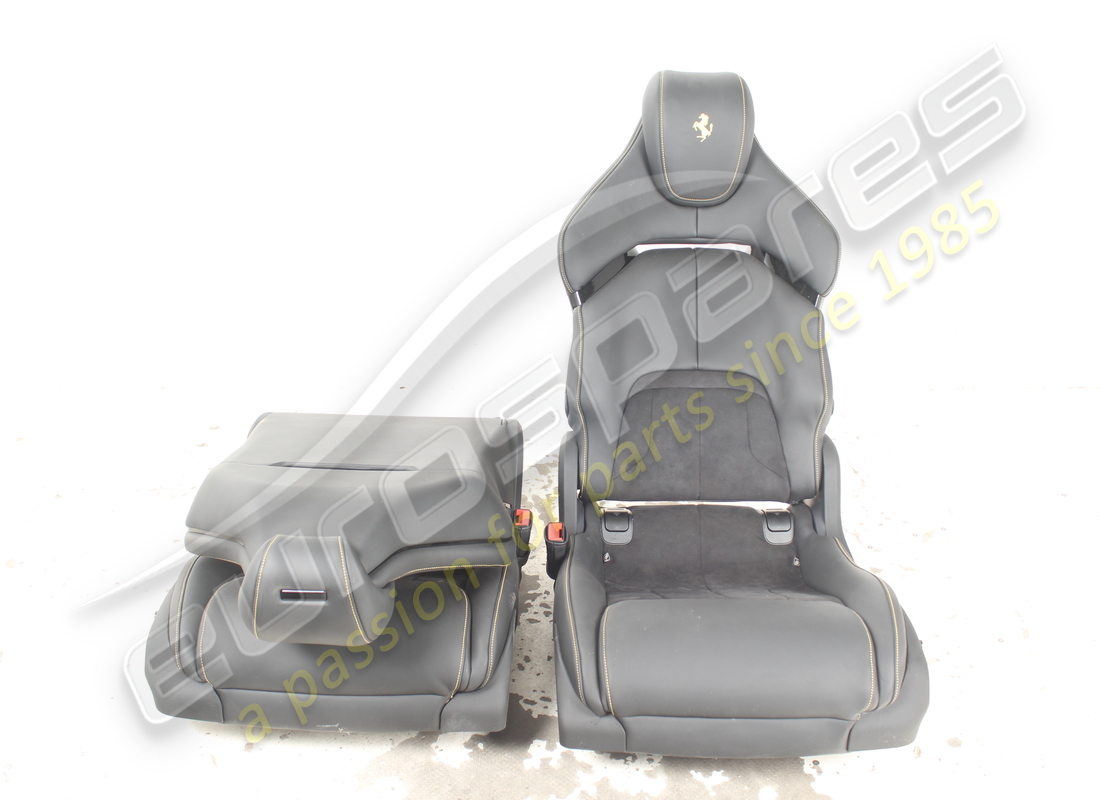 USED Eurospares COMPLETE SET OF FRONT & REAR SEATS . PART NUMBER EAP1564145 (1)
