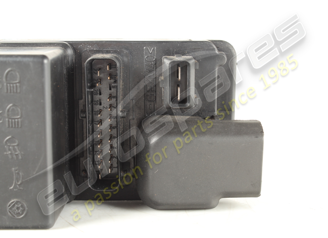 USED MASERATI RH ENGINE COMPT. ECU 8248. PART NUMBER 373330178 (1) used maserati rh engine compt. ecu 8248. part number 373330178 (1)