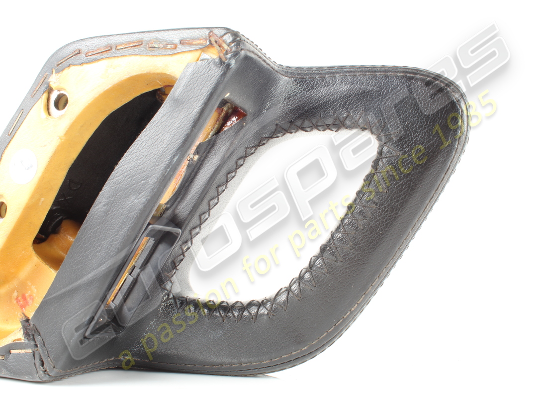 used ferrari rh handle rhd part number 62337300 (3)