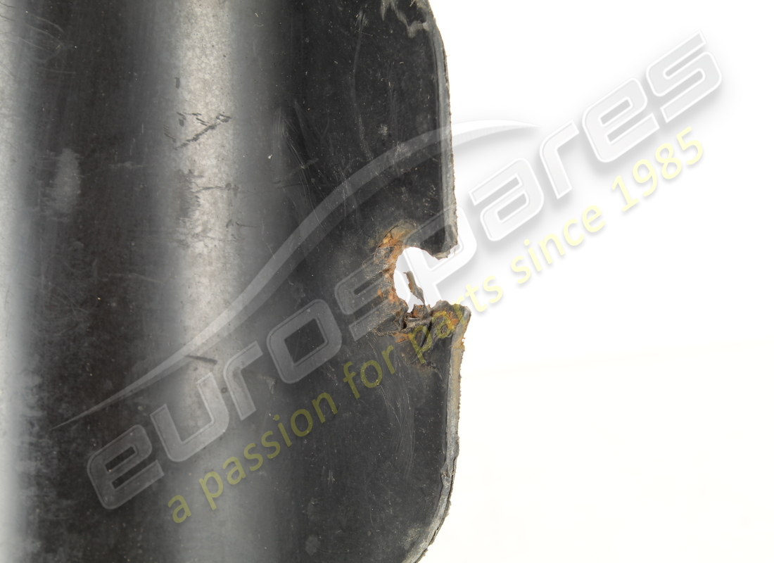 used ferrari lh rear wheelhouse rear gravel guard. part number 82471700 (5)