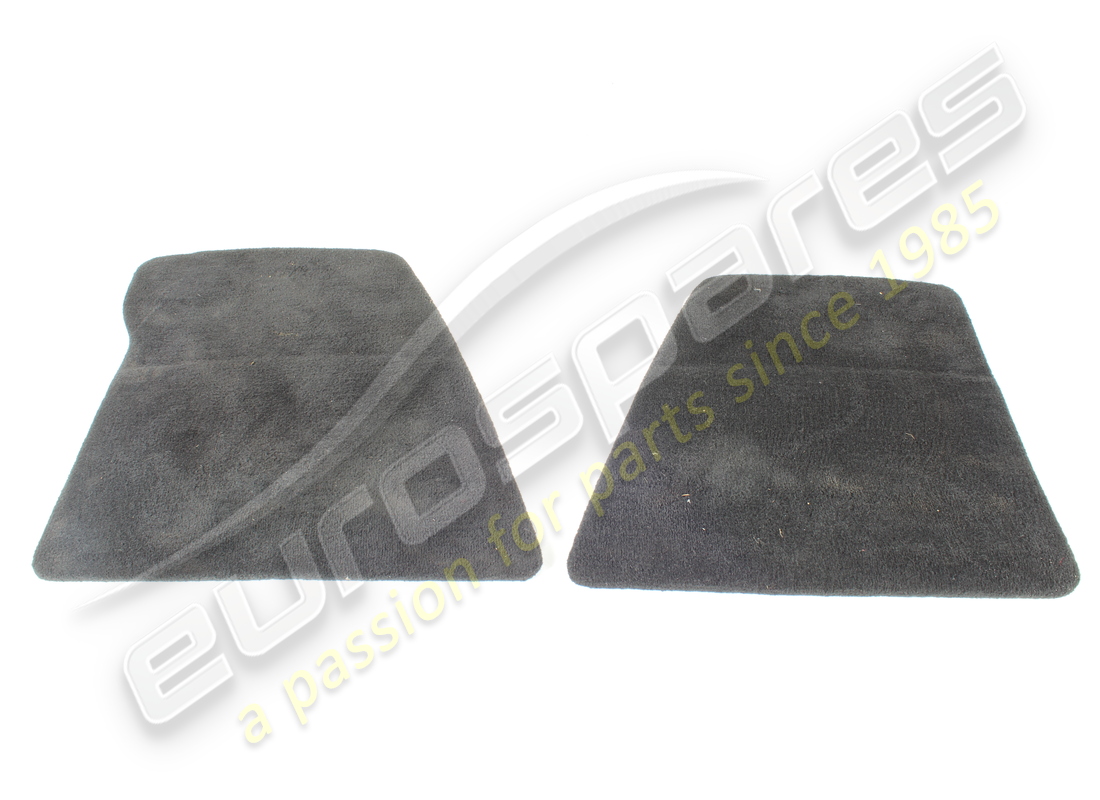 USED FERRARI FLOOR MAT KIT. PART NUMBER 946024 (1) used ferrari floor mat kit. part number 946024 (1)