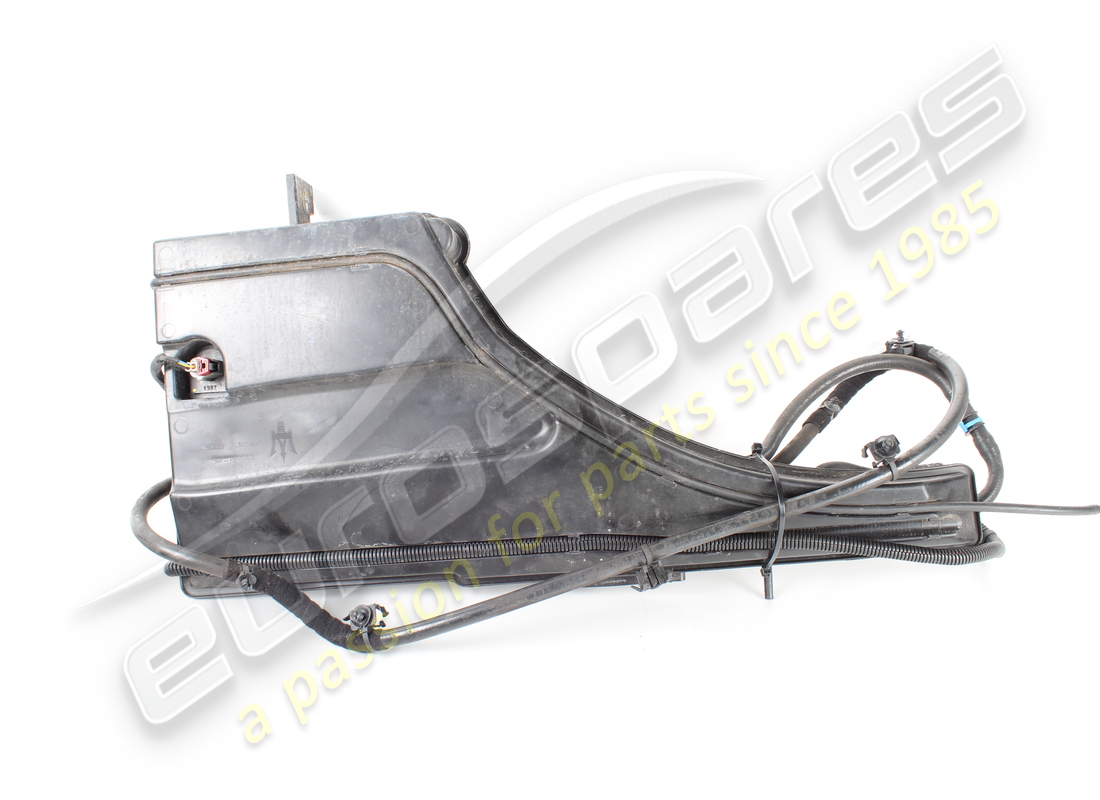 USED MASERATI WINDSCREEN WASHER TANK. PART NUMBER 670001648 (1) used maserati windscreen washer tank. part number 670001648 (1)