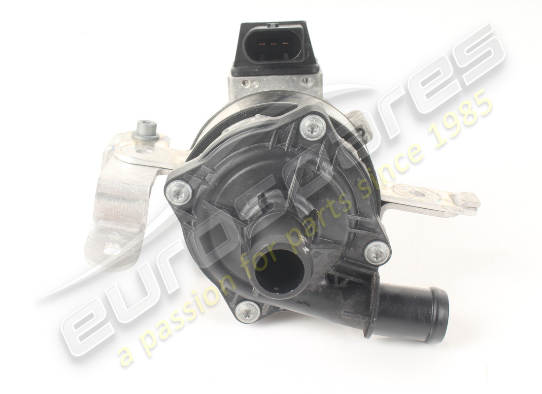 USED FERRARI PUMP. PART NUMBER 908587 (5) used ferrari pump. part number 908587 (5)