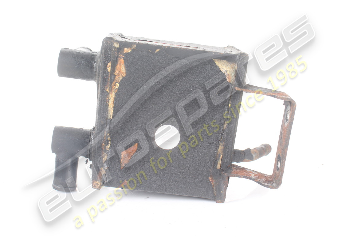 USED MASERATI OIL SEPARATOR. PART NUMBER 573984900 (4) used maserati oil separator. part number 573984900 (4)