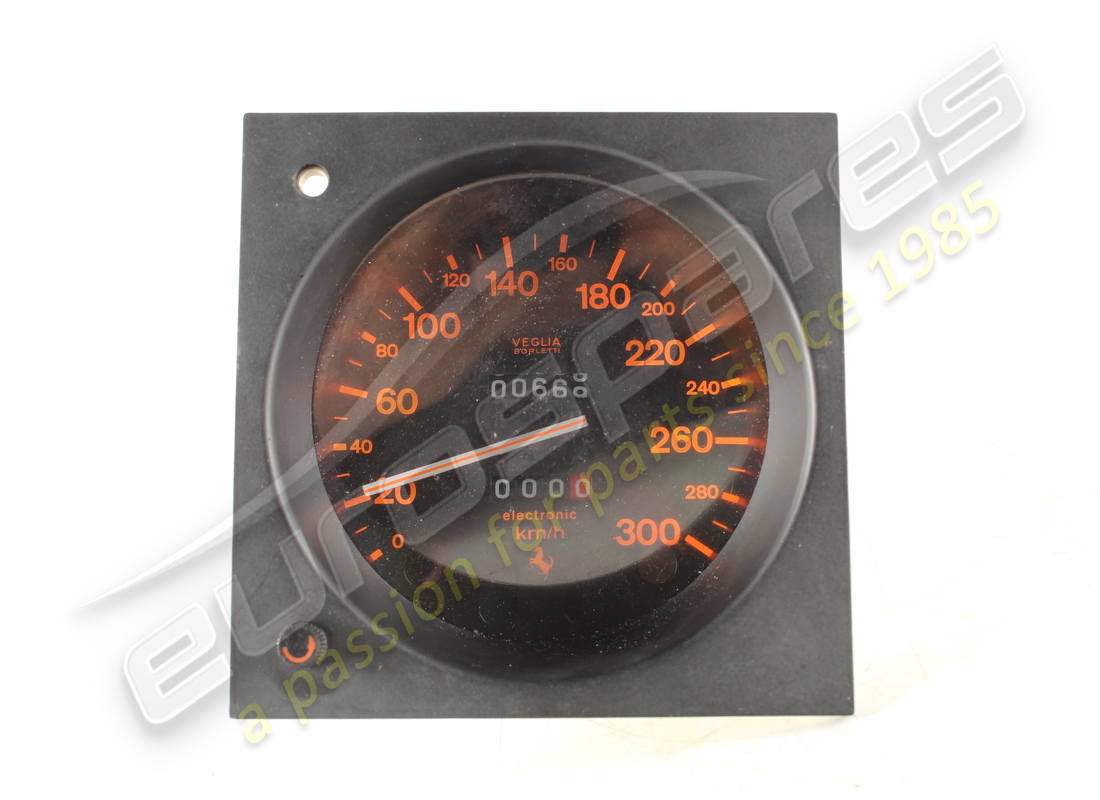 used ferrari speedo head kph auto. part number 2578030810 (1)