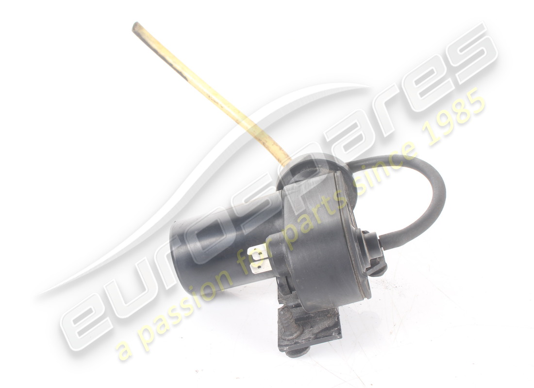 USED MASERATI VACUUM PUMP. PART NUMBER 325520172 (2) used maserati vacuum pump. part number 325520172 (2)