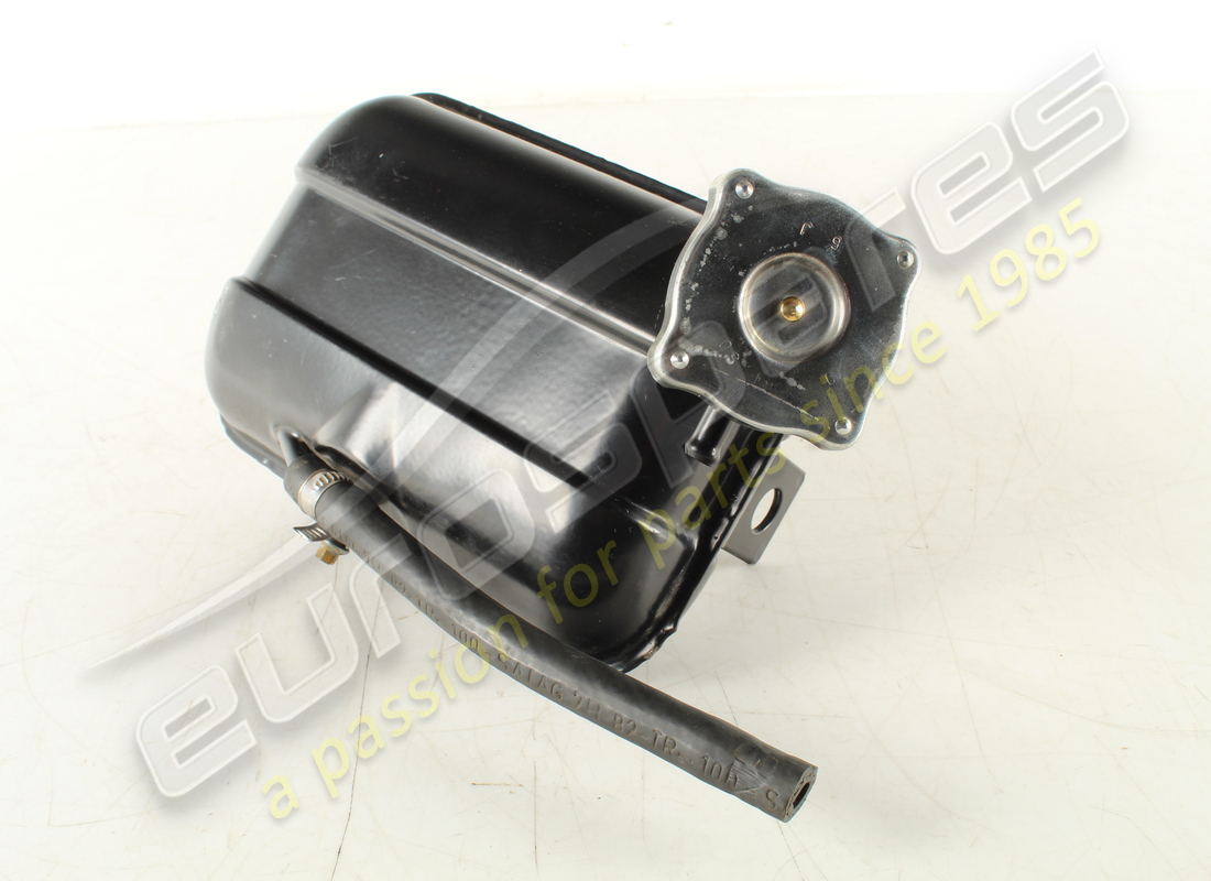 USED FERRARI HEADER TANK. PART NUMBER 126466 (1) used ferrari header tank. part number 126466 (1)