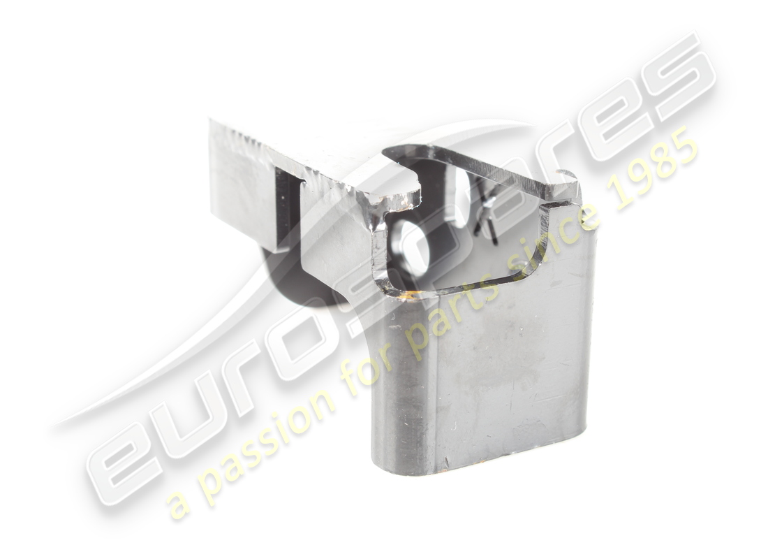 USED FERRARI STAFFA ANTERIORE ANCORAGGIO. PART NUMBER 977736 (2) used ferrari staffa anteriore ancoraggio. part number 977736 (2)