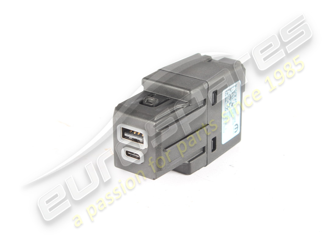 USED Maserati USB/AUX IN . PART NUMBER 675001774 (1)