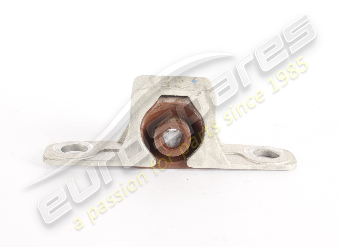 USED Maserati ISOLATOR AND BRACKET . PART NUMBER 675001246 (1)