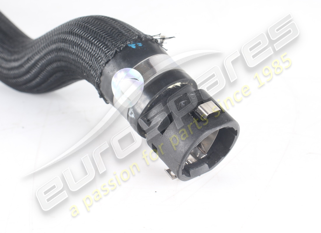 USED FERRARI PIPE FROM HEATER TO UPPER TG. PART NUMBER 266390 (2) used ferrari pipe from heater to upper tg. part number 266390 (2)