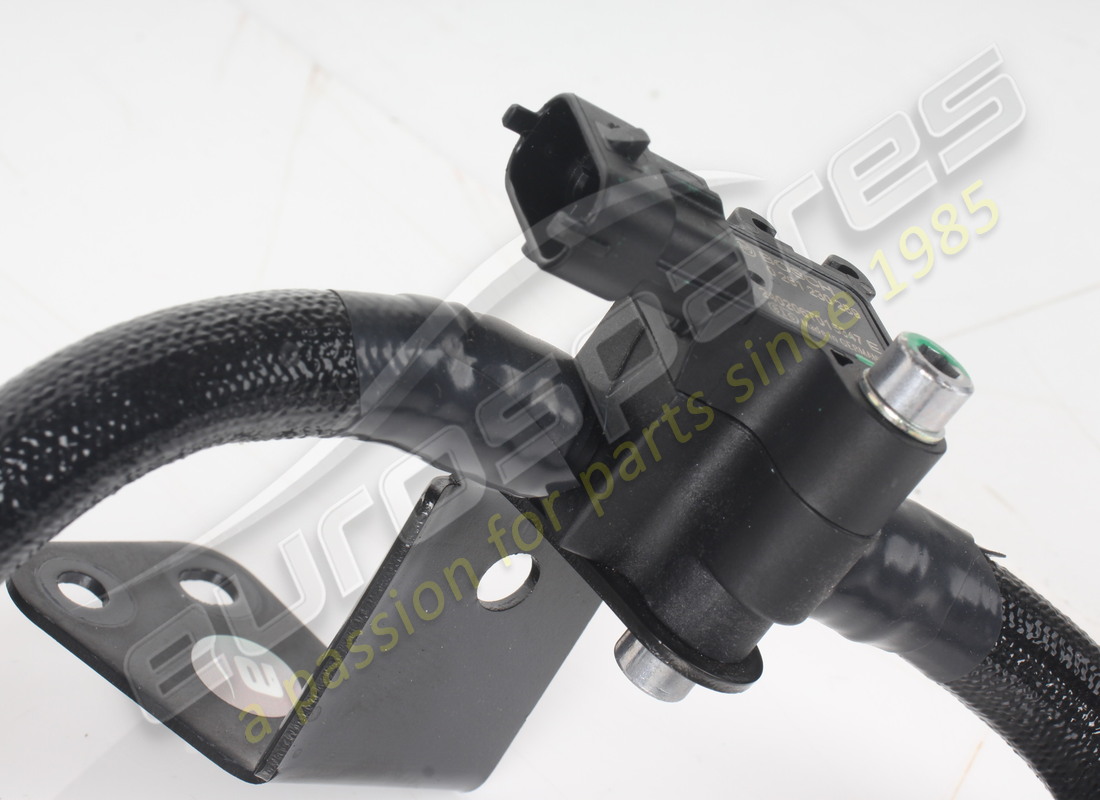 used ferrari tubo da tev sx a venturi sx. part number 808848 (3)