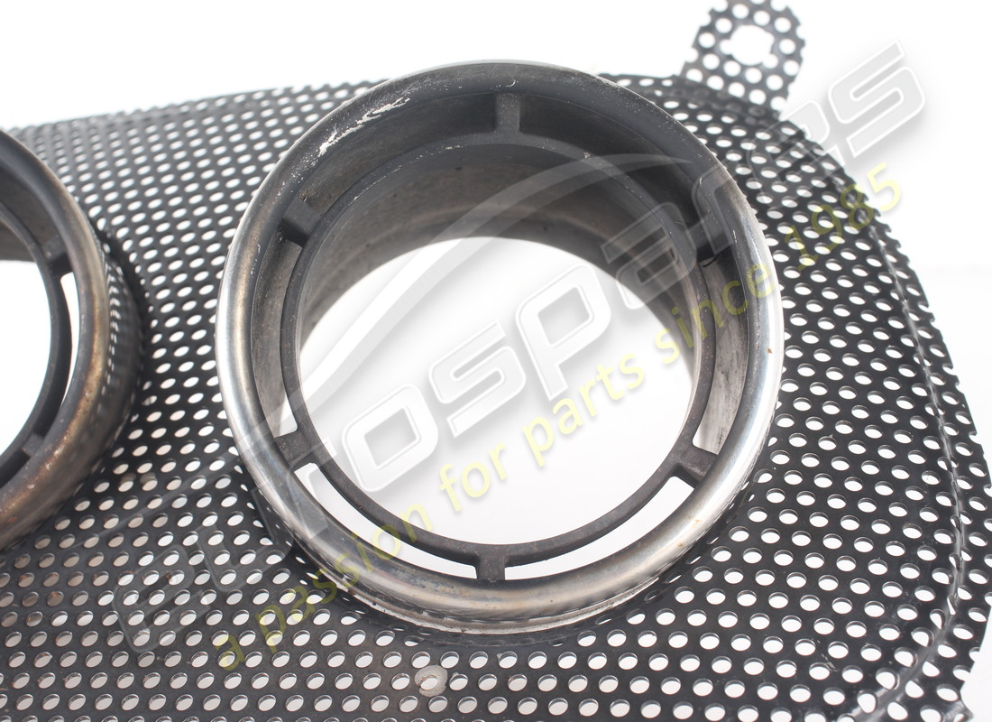 USED FERRARI RH EXHAUST TAILPIPE TIP. PART NUMBER 87787300 (5) used ferrari rh exhaust tailpipe tip. part number 87787300 (5)