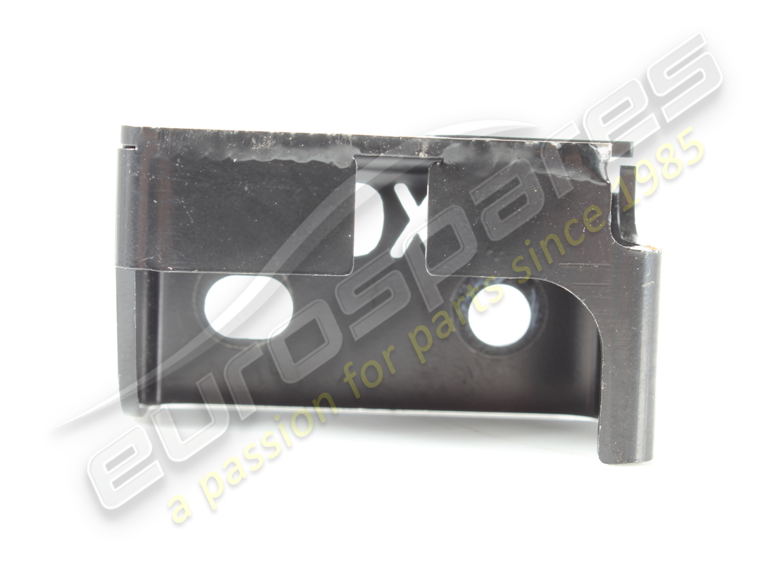 USED Ferrari STAFFA ANTERIORE ANCORAGGIO . PART NUMBER 977736 (1) USED Ferrari STAFFA ANTERIORE ANCORAGGIO . PART NUMBER 977736 (1)