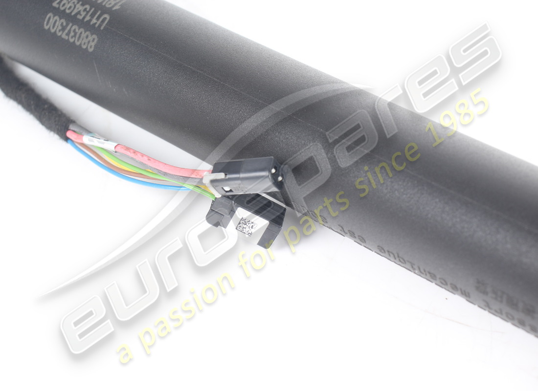 used ferrari luggage compartment lid actu. part number 88037300 (3)