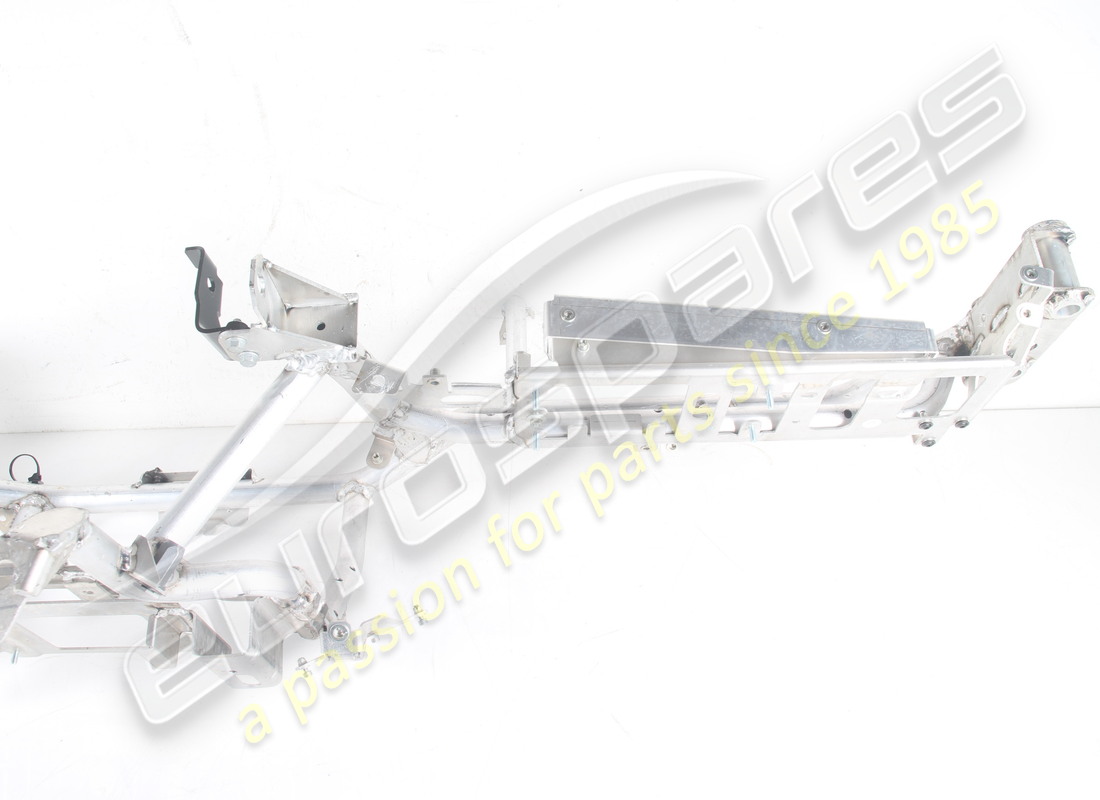 USED FERRARI DASHBOARD CROSS MEMBER. PART NUMBER 88198100 (4) used ferrari dashboard cross member. part number 88198100 (4)