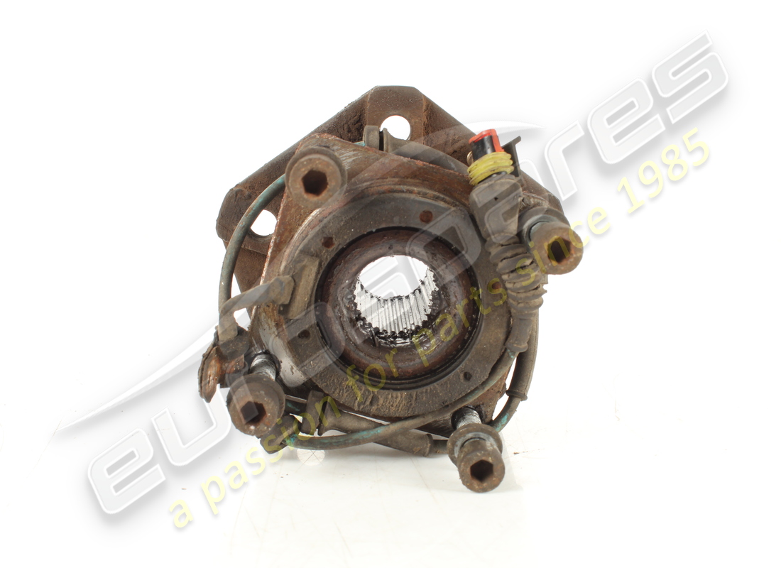 used maserati complete wheel bearing. part number 197118 (5)