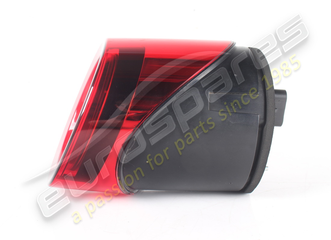 USED FERRARI INNER LH TAIL LIGHT. PART NUMBER 322258 (3) used ferrari inner lh tail light. part number 322258 (3)
