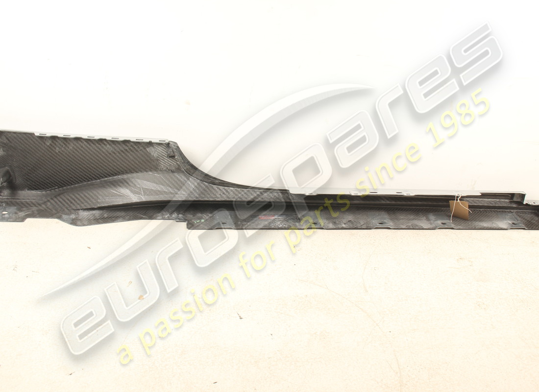 new (other) ferrari complete lh underdoor trim. part number 766055 (2)