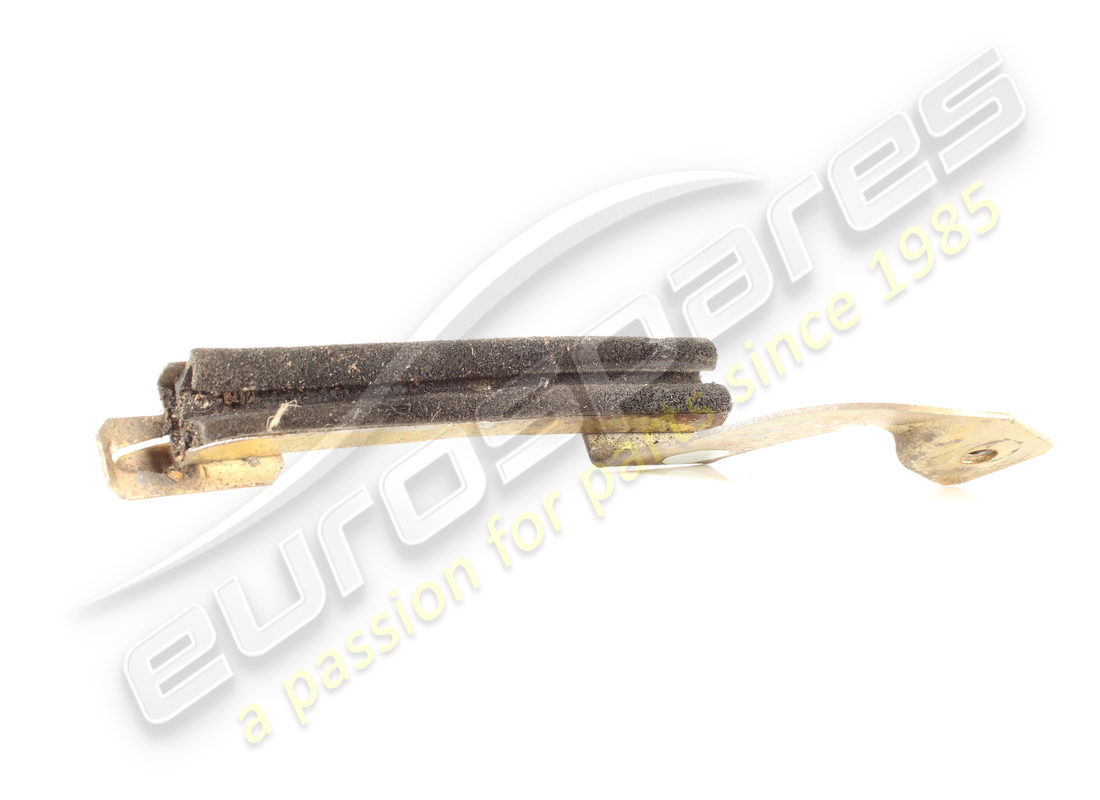 used maserati rear guide for front lh door. part number 377700115 (2)